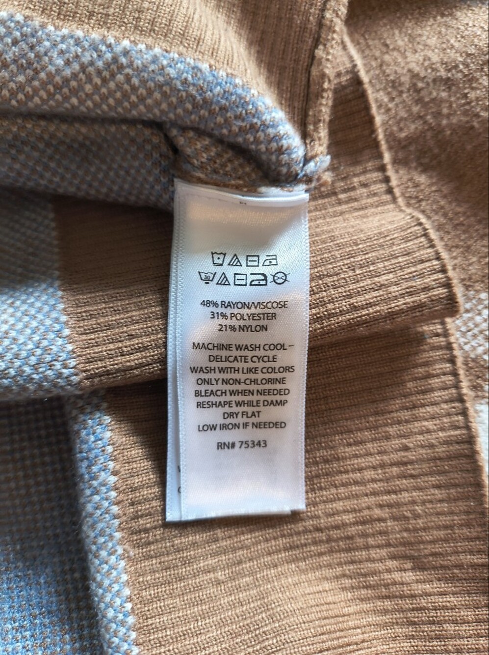 Tahari Tan White Blue Striped Plaid Crewneck Long Sleeved Fall Sweater Size S - Picture 7 of 7